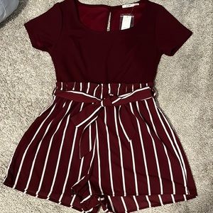 Romper with stretchy waistband in Wine